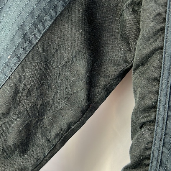 Chico's Navy Blue & Black Military Style Lightweight Lined Blazer Chico's 1 - Picture 5 of 10